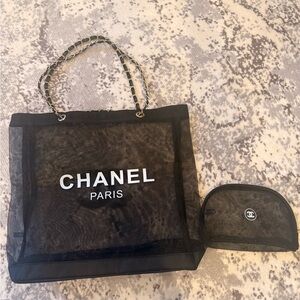 NEW CHANEL Beach Tote + Cosmetic Pouch Set VIP GWP